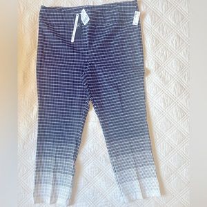 Navy and white size 20 (XL) Joseph Ribkoff crop pants